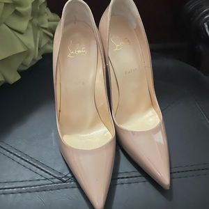 Authentic Christian louboutin heels size 40